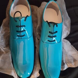 Elegant Turquoise Patent Leather Oxfords